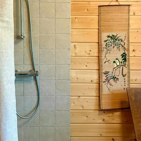 Vakantiehuis Traehytte Mellem Naletraeerne Ved Sonnerup Skov *